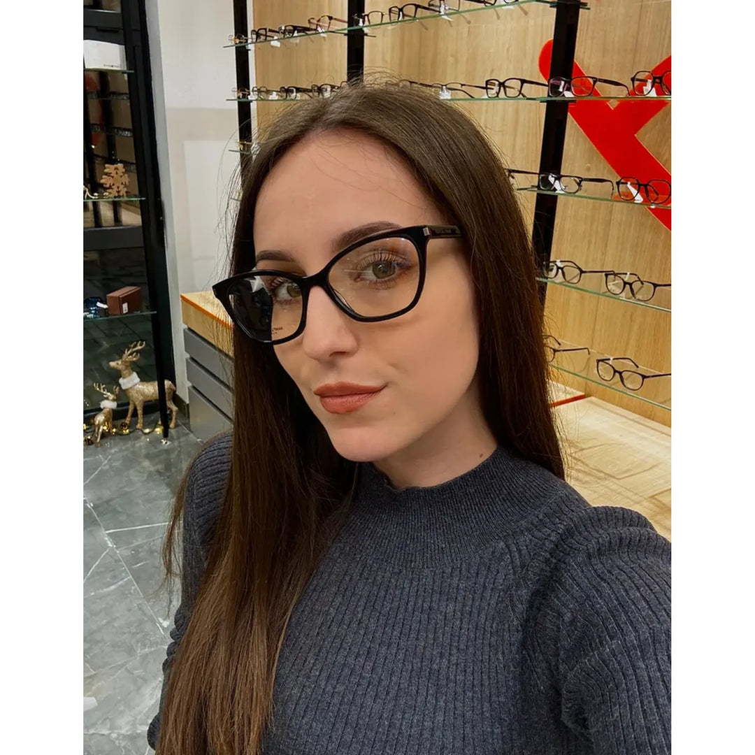 Yves Saint Laurent - YSL