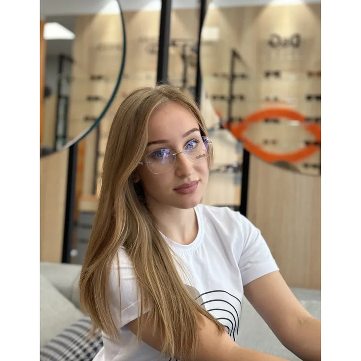 Silhouette Dynamic Contour