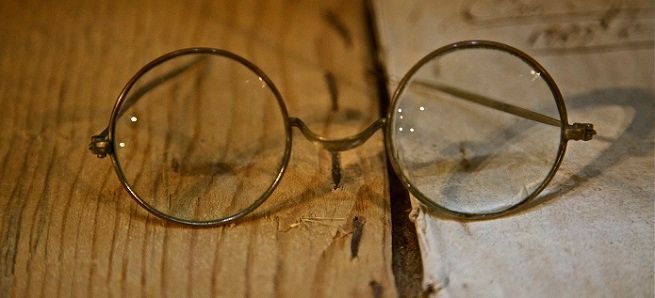 Kako odabrati pravi oblik naočala?