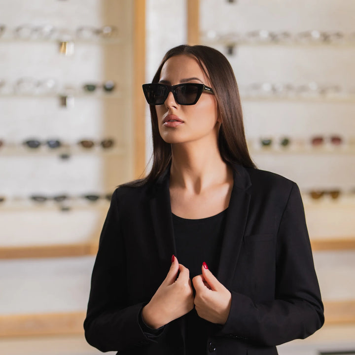 Yves Saint Laurent - YSL