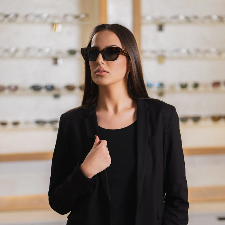 Yves Saint Laurent - YSL