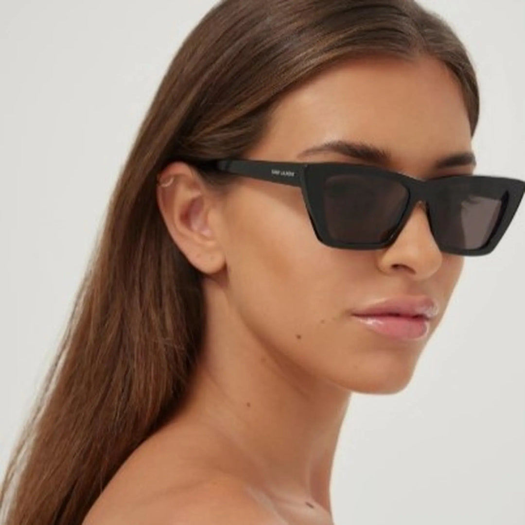 Yves Saint Laurent - YSL