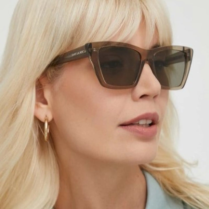 Yves Saint Laurent - YSL