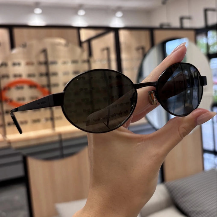 Yves Saint Laurent - YSL